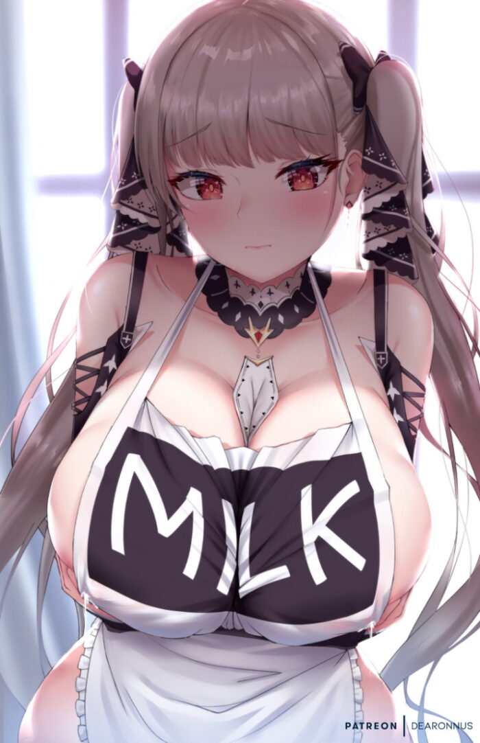 たぷたぷに母乳が詰まったおっぱいからミルクを出してるエロ画像
